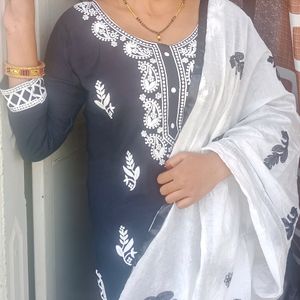 Kurti And Dupatta