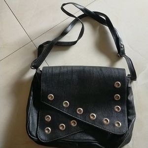 Black Sling Hand Bag