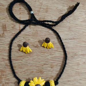 Brand New Clay Flower Necklace And Dangler Earring