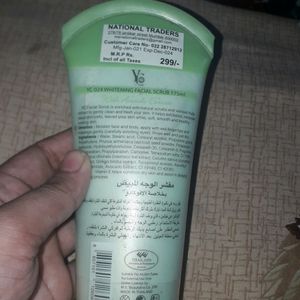 Whitening Facial Scrub