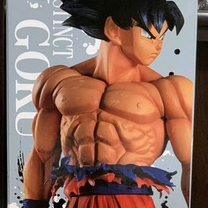 SON GOKU LIMITED EDITION WITH 2 REPLACEABLE HANDS