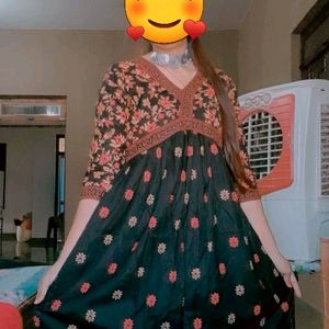 Aliya Cut Kurti  +freebie