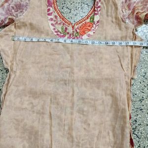 Salwar Suit Set For Grabs