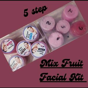 Facial Kit Organic Product No Harmful Cemical