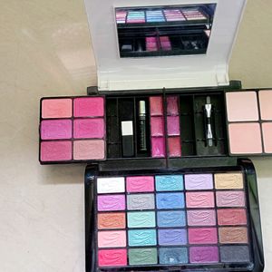 Makeup Box