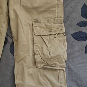 Cargo Jeans