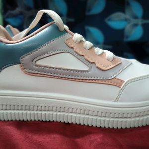 Women Casual Shoes