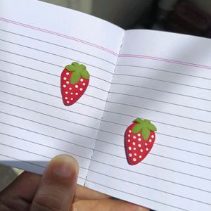 Strawberry Earrings 🍓