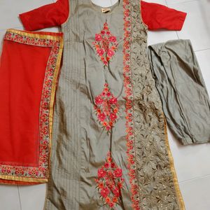 Kurthi Set