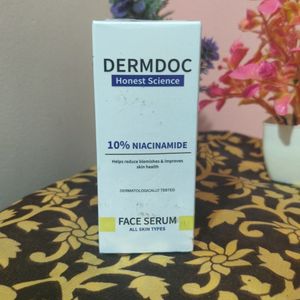 Dermdoc 10% Niacinamide Face Serum