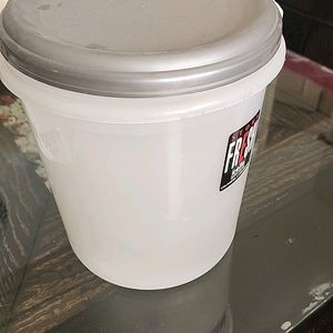 Cello Container 7500ML