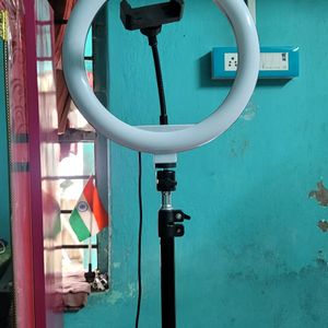 Tripod Mobile Stand