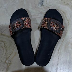 Slippers With Design