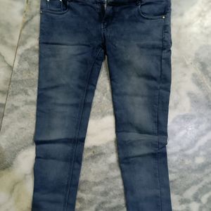 Stretchable Jeans