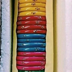 Women's Beautiful Bangles