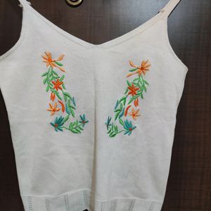 Beautiful Tank Top With Embroidery