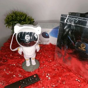 ASTRONAUT GALAXY PROJECTOR