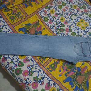 Straight Fit Jeans