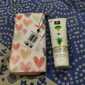 Women New Imported Wallet And Facewash Free Ne