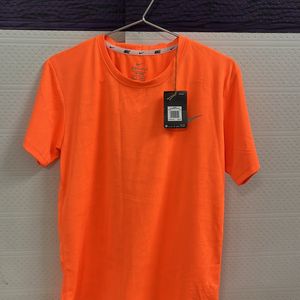 Nike Activewear T-shirt