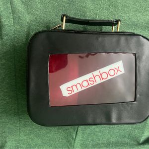 SMASHBOX Travel Kit Box