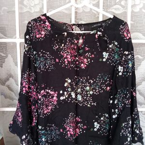 Cute Flower Printed Top