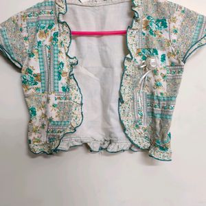 White Green Shrug