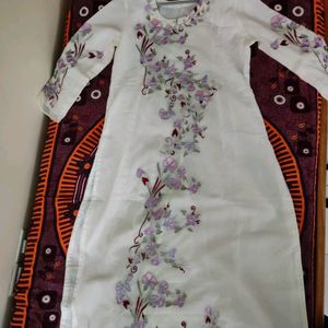 Party Wear Kurta With Floral Work