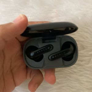 CROMA EARPODS Good condition