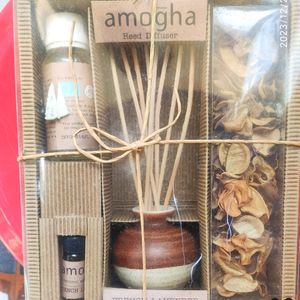 Hamper Aroma Reed Diffuser -Lavender