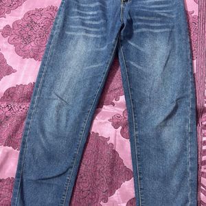 URBANIC mid rise Jeans