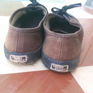 1 Month Used Pr Shoes For Children