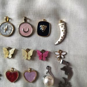 Random 5 Enamel Charms Packet (No Selection)