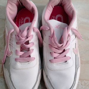 Sports Shoes (Xpert FASHION )