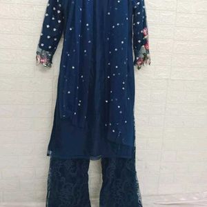 Pakistani Kurta Sets