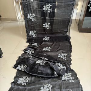 Black Saree