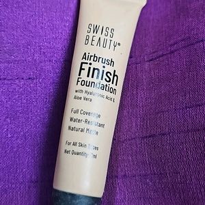 Swiss Beauty Airbrush Finish Foundation