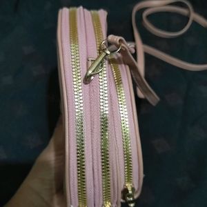 Sling Bag With Bracelate