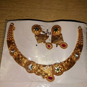 New Fashion Gold Plated Jewellery Set