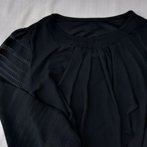 New Korean Black Ruffled Blousen