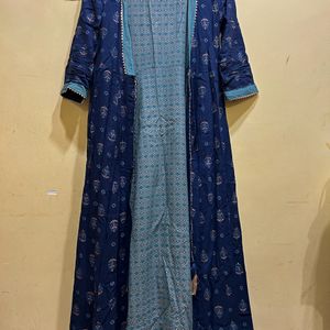 Avaasa Printed A-line Kurta With Jacket Size XS