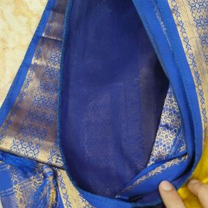 Gadwal Paithani.. 1 time used... soft fabric