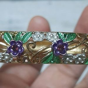 Floral Oval Bracelet