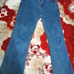 Two Wide Leg Jeans Combo