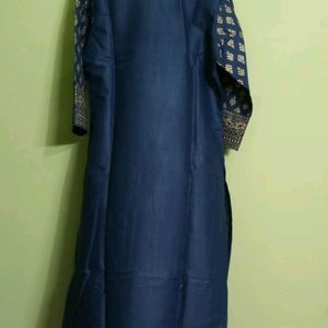 New/Unused Navy Blue Golden Print Kurti