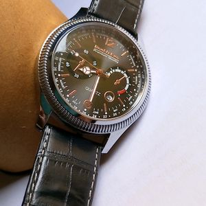 Quartz Working Men Wrist Watch