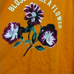 Orange T-shirt For Womens