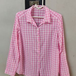 PRICE DROPPED 🤗CUTE PINK SHIRT