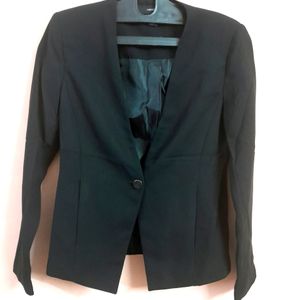 Forever 21 Black Blazer