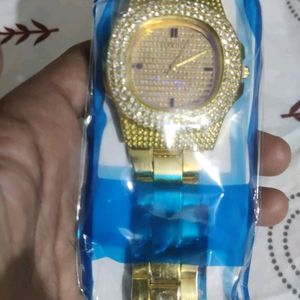 Analog Golden Watch